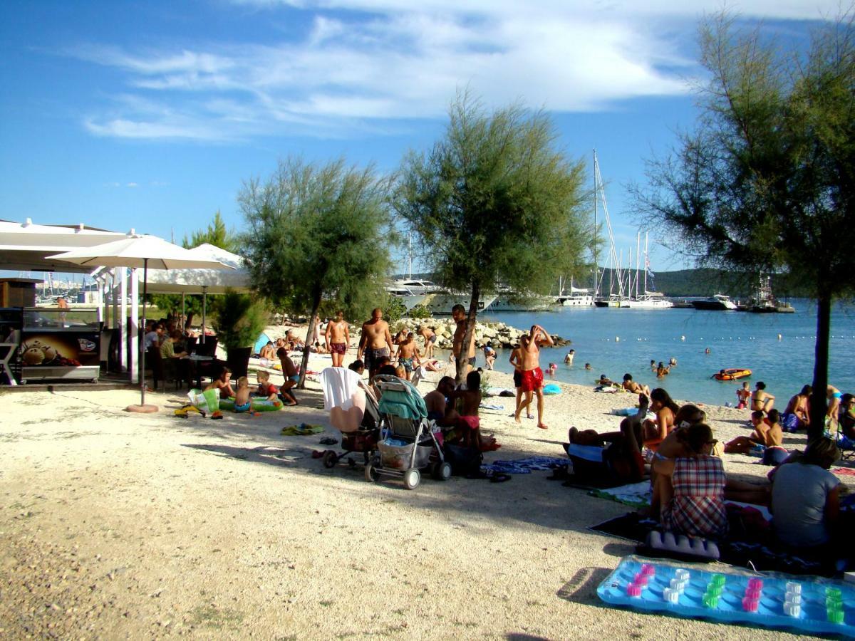 Kike Apartment Kastela Luaran gambar